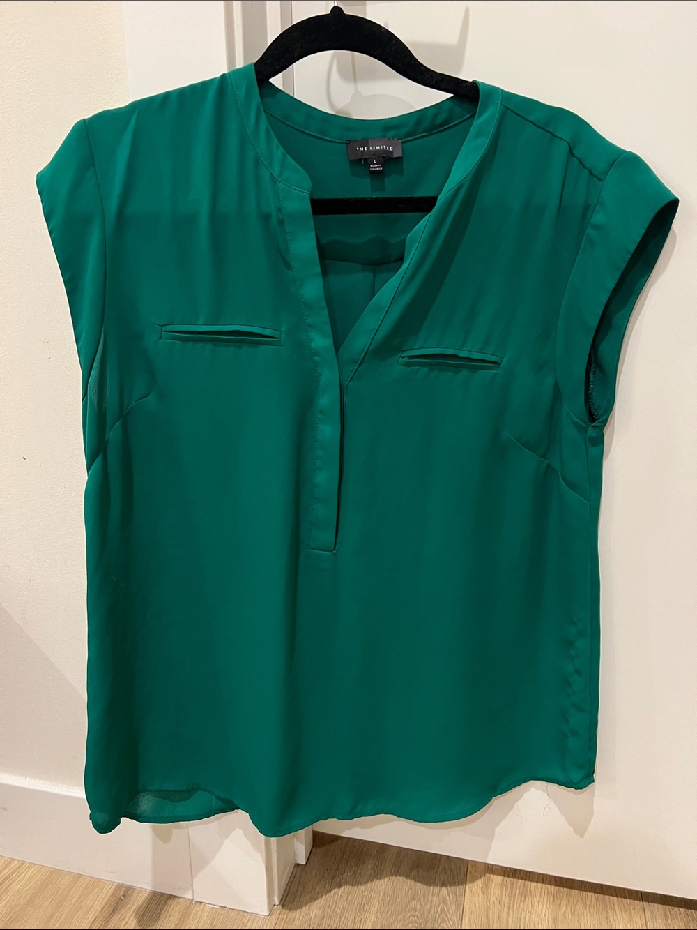 The Limited Emerald Green Split V Cap-Sleeve Blouse